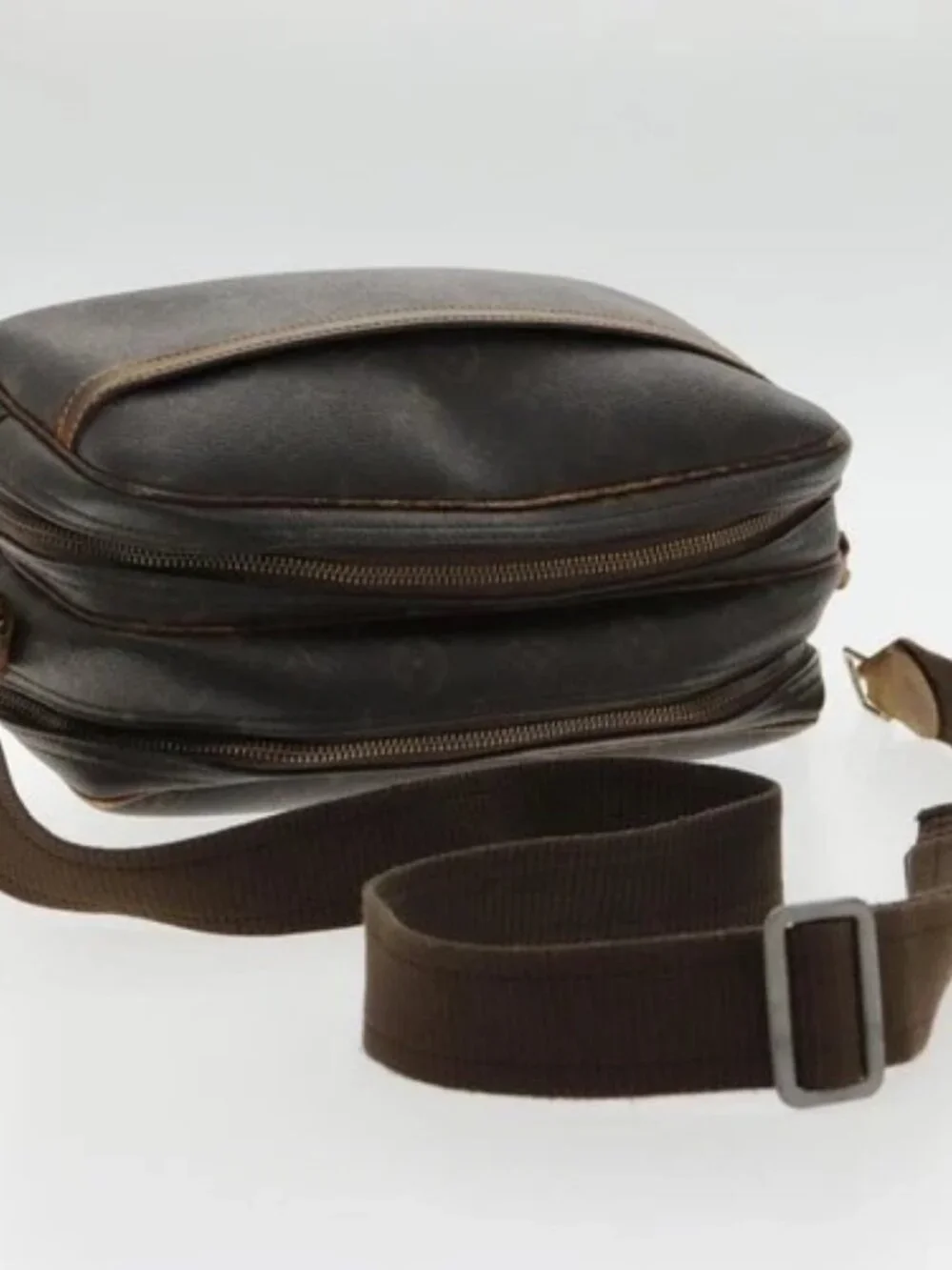 Louis Vuitton brand	louis vuitton
